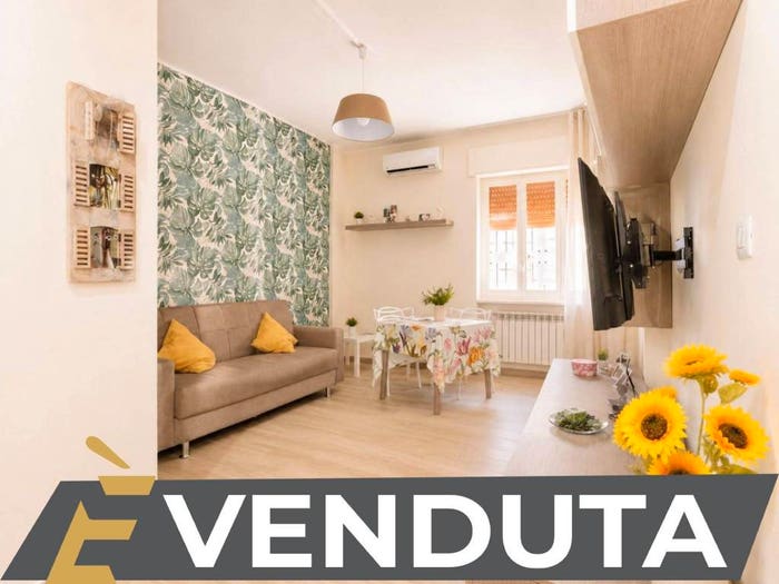 Appartamento bilocale in vendita in Via San Giacomo dei Capri, Rione Alto, Napoli