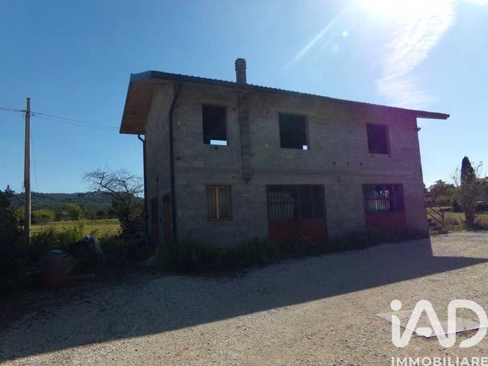 Casa con 5 locali in vendita in Via francesca vergine dei pini, Centro, Monsummano Terme