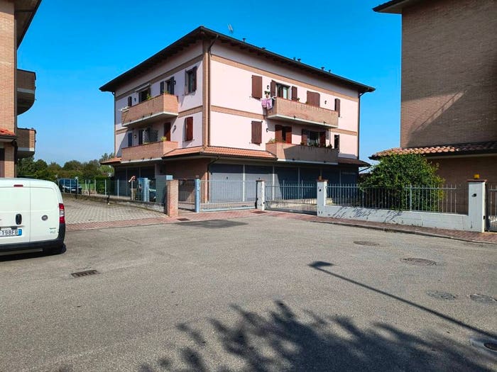 Appartamento quadrilocale in vendita in Via Ferruccio Parri, Centro, Ravarino