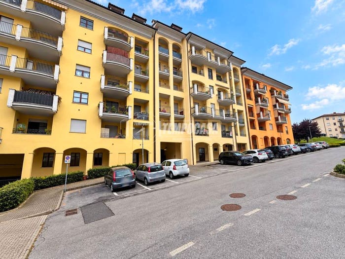 Appartamento trilocale in vendita in Via Palocca, Centro, Fossano