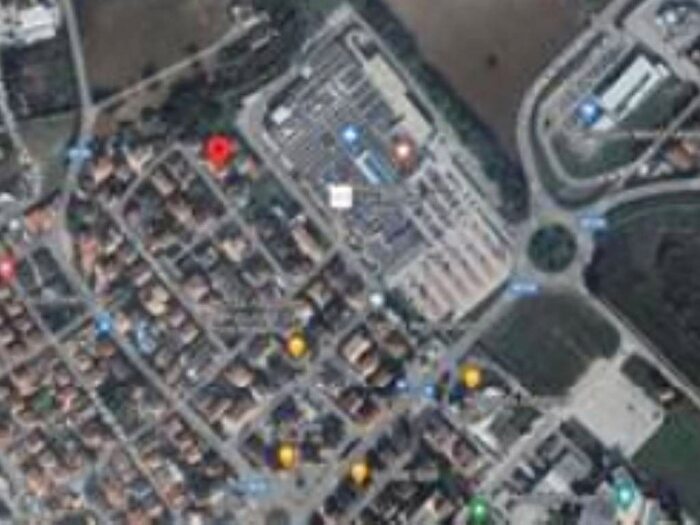 Appartamento trilocale in vendita in Via Ludovico Spagnolini, Campiglione, Fermo