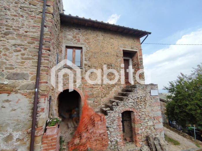 Casa con 5 locali in vendita in strada moncioni, Frazioni Collinari, Montevarchi