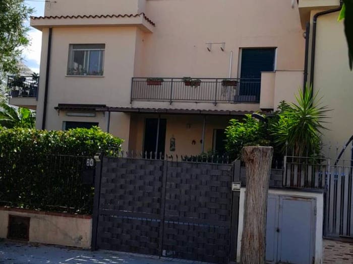 Casa con 6 locali in vendita in Via delle Nereidi, Partanna, Palermo