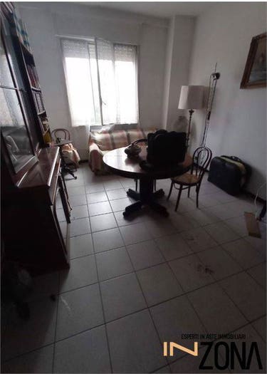 Appartamento trilocale in vendita in Via Papa Giovanni XXIII, Renate