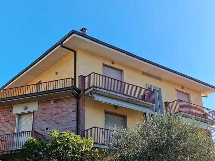 Appartamento con 6 locali in vendita in Via Ficocchio, Borgo A Buggiano, Buggiano