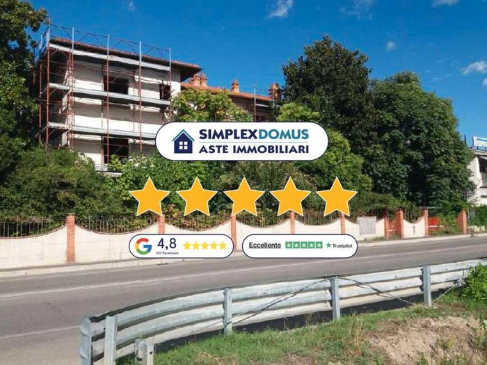 Casa con 6 locali in vendita in Via Poggilupi, Centro, Terranuova Bracciolini