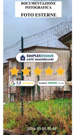 Casa con 6 locali in vendita in Via Furmo, Pietrastornina