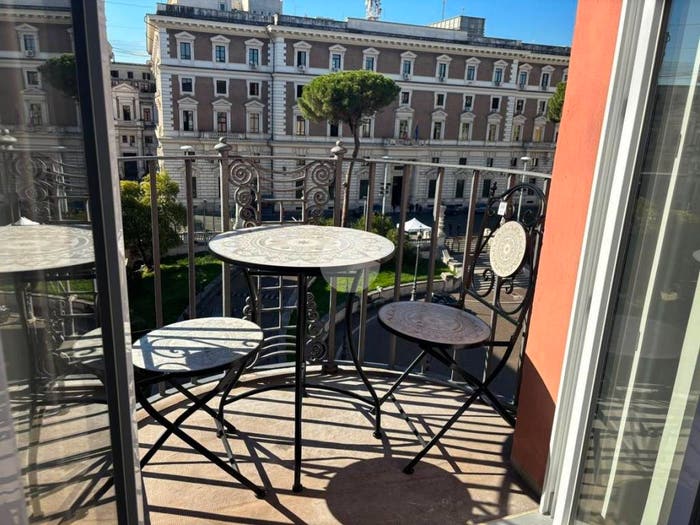Appartamento trilocale in affitto in Via del Viminale, Repubblica, Roma