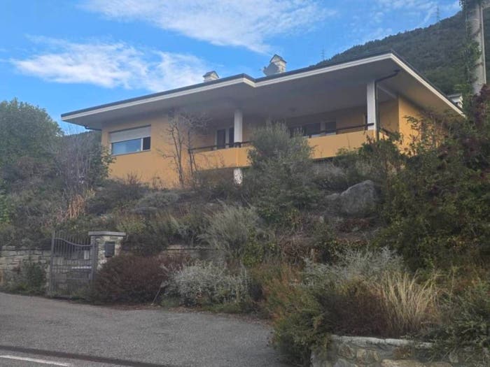 Casa con 6 locali in vendita in Localita' Champapon, Chef Lieu, SaintChristophe