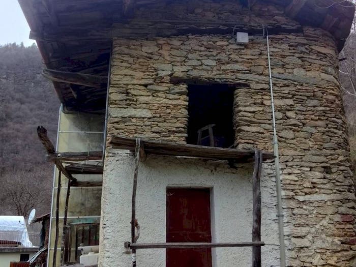 Casa bilocale in vendita in Borgata Beitoni, Paesana