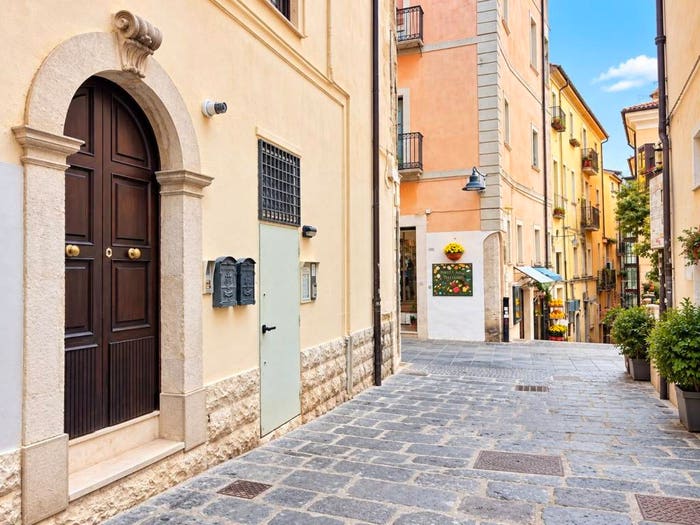 Appartamento trilocale in affitto in Via Vincenzo d'Errico, Centro, Potenza