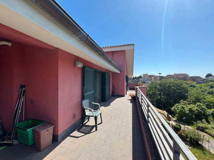 Appartamento trilocale in vendita in Via San Pellegrino, Centro, Morlupo
