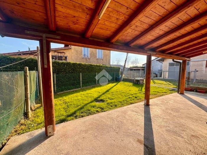 Casa con 6 locali in vendita in Via Don Luigi Orione, Campocroce, Mirano