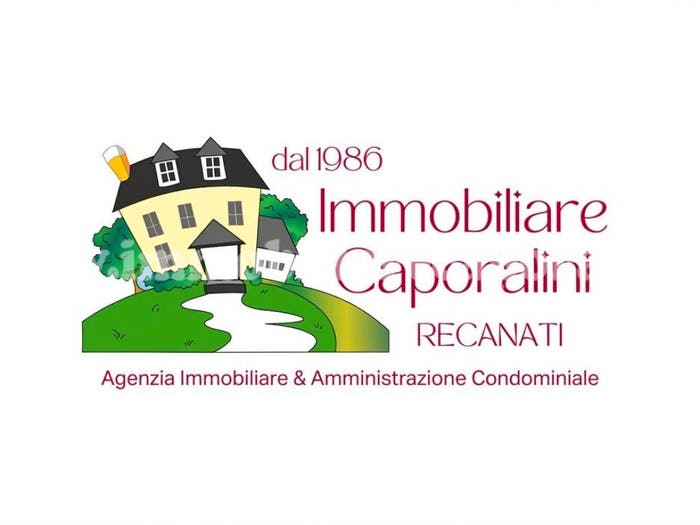 Appartamento con 6 locali in vendita in Centro, Recanati