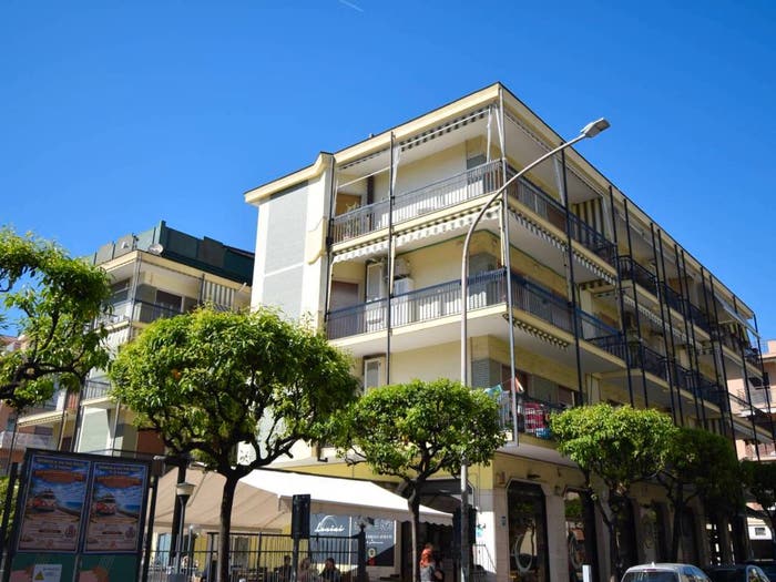 Appartamento quadrilocale in vendita in Viale Kennedy, Centro, Diano Marina