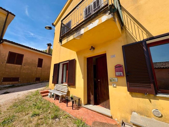 Casa con 6 locali in vendita in FRAZIONE CUPO, Cupo, Fabriano