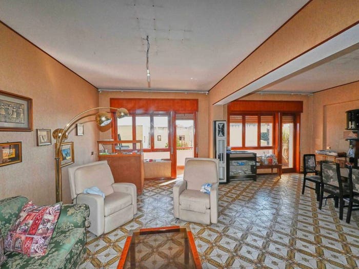 Appartamento quadrilocale in vendita in Via Ducezio, Gravitelli, Messina