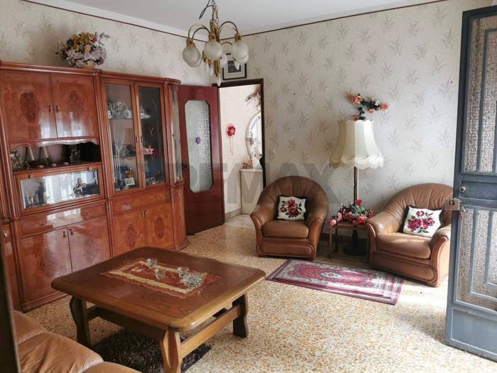 Appartamento quadrilocale in vendita in Via Francesco Crispi, Paternò