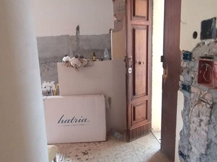 Appartamento trilocale in vendita in Via Zarapoti, Santa Maria, Catanzaro