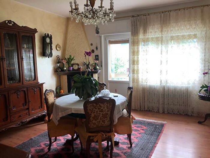 Appartamento con 5 locali in vendita in Via Tricesimo, Vat Paderno, Udine