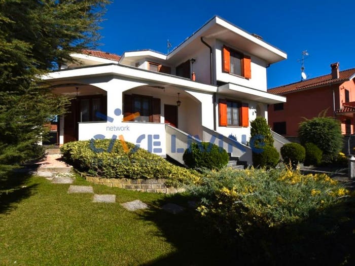 Casa con 5 locali in vendita in Via Niccolò Paganini, Centro, Noviglio