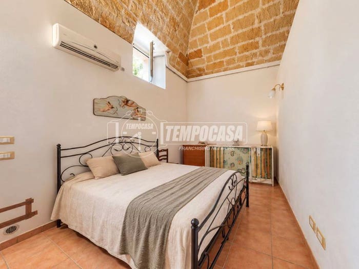 Casa trilocale in vendita in Via San Cosimo, Centro, Leverano