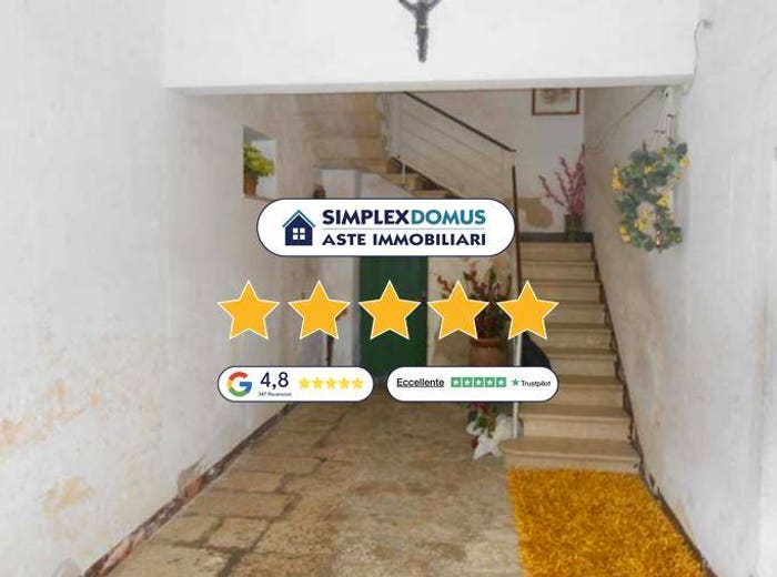Appartamento trilocale in vendita in Via Vespri, Centro, Valderice