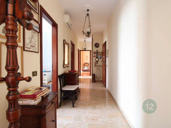 Appartamento trilocale in vendita in Via Bologna, Centro, Mirandola