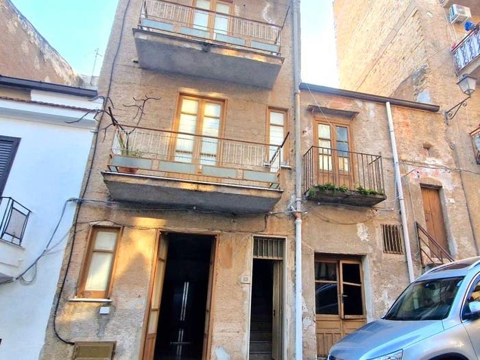 Casa con 6 locali in vendita in Via Ruggero Settimo, Centro, Misilmeri