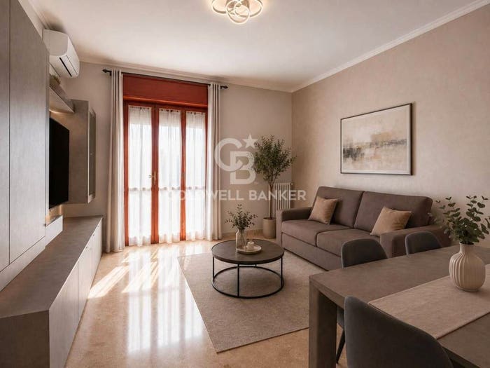 Appartamento trilocale in vendita in Verano Brianza