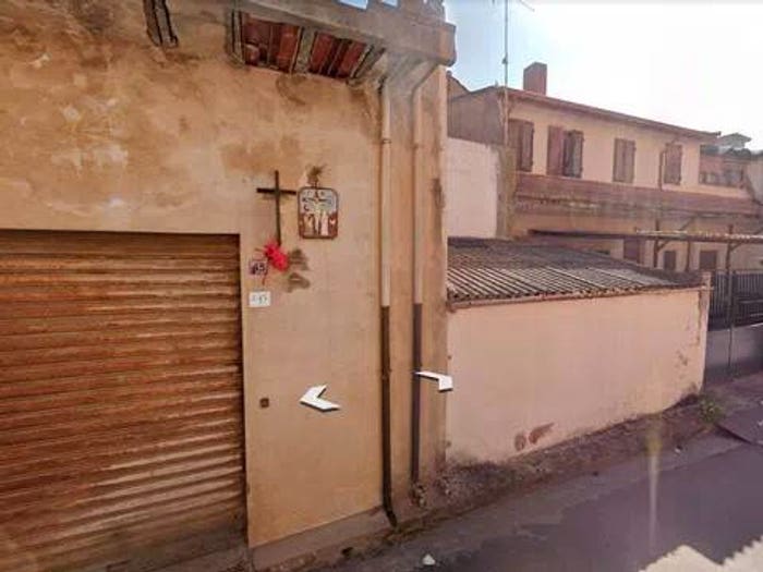 Casa quadrilocale in vendita in Via Roma, Serrenti