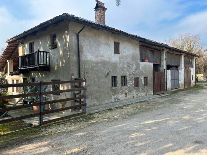 Casa con 5 locali in vendita in strada Del Passatempo, Zona Periferica, Chieri