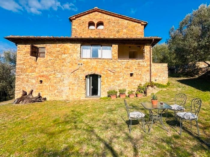 Casa con 6 locali in vendita in Via Migliari, Laterina Pergine Valdarno