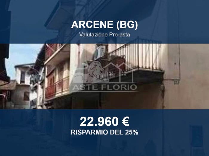 Appartamento bilocale in vendita in Via Umberto I, Centro, Arcene