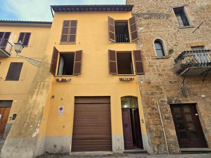 Casa con 6 locali in vendita in Via della Cava, Centro, Orvieto