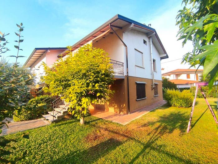 Casa con 6 locali in vendita in Centro, Gaiarine