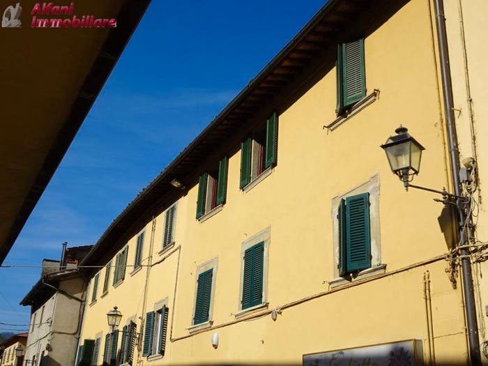 Appartamento quadrilocale in vendita in Strada, Castel San Niccolò
