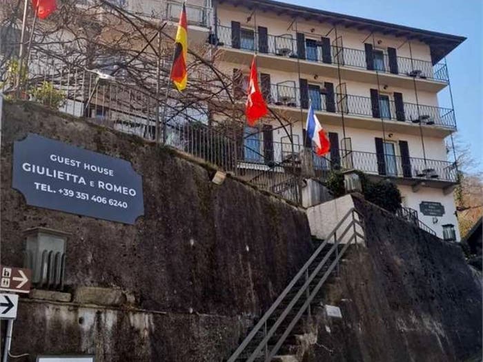 Casa con 6 locali in vendita in Via per inoca, Centro, Cossogno
