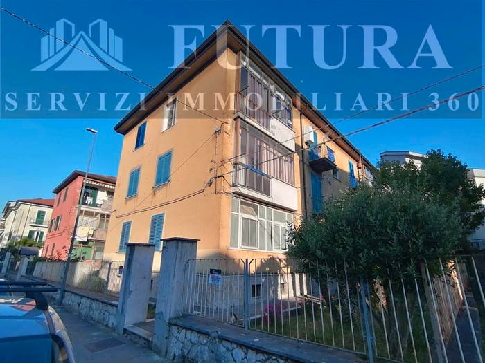 Appartamento trilocale in vendita in Via Asmara, Emanuele II C Colombo Morelli e Silvati, Avellino