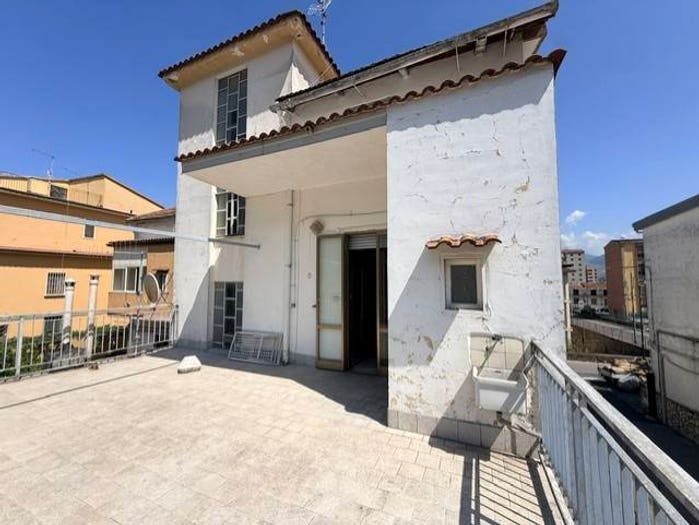 Appartamento bilocale in vendita in Via dei Sarrasti, Nocera Inferiore