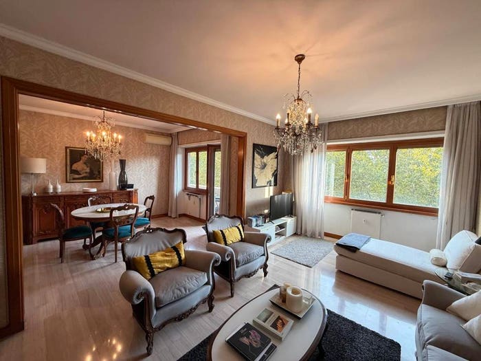 Appartamento trilocale in vendita in Circonvallazione Ostiense, Garbatella, Roma