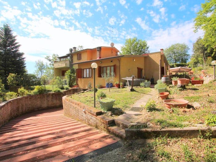Casa con 6 locali in vendita in Via dell'Ulivo, San Giovanni A Cerreto, Castelnuovo Berardenga