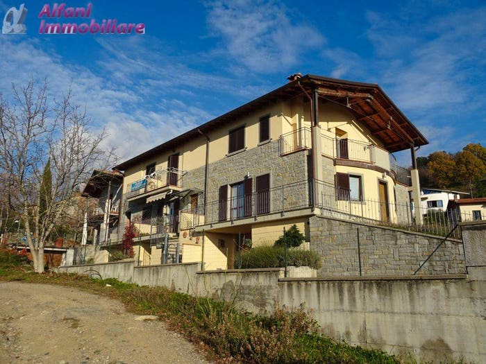 Casa quadrilocale in vendita in Chitignano