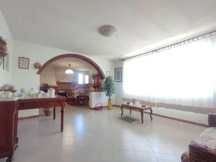 Casa con 6 locali in vendita in Via Don Dario Flori No Number, Centro, Quarrata