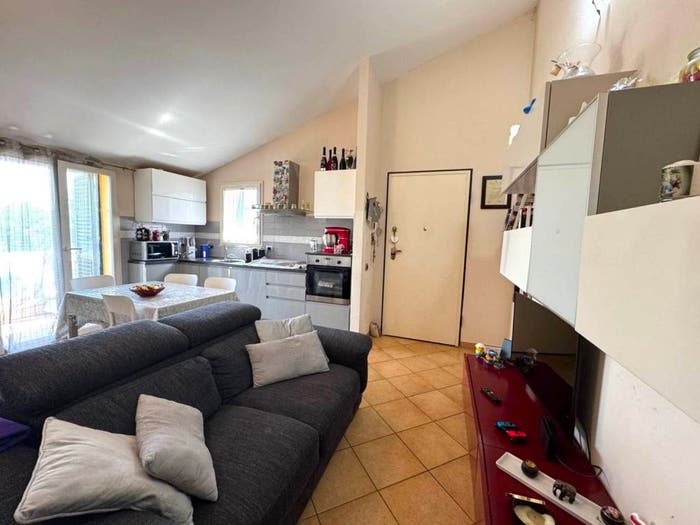 Appartamento quadrilocale in vendita in Castellina Marittima