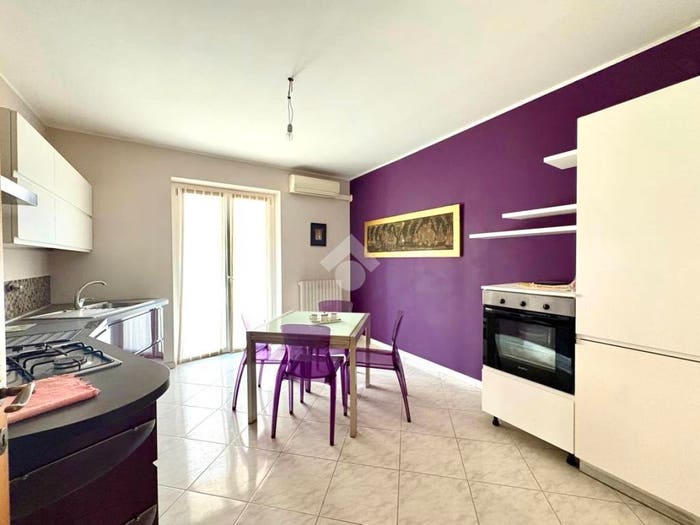 Casa quadrilocale in vendita in Vicolo Pietro Micca, Centro, La Loggia