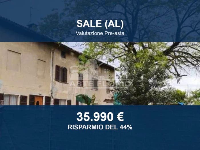 Casa con 6 locali in vendita in Via Orti Grandi, Sale