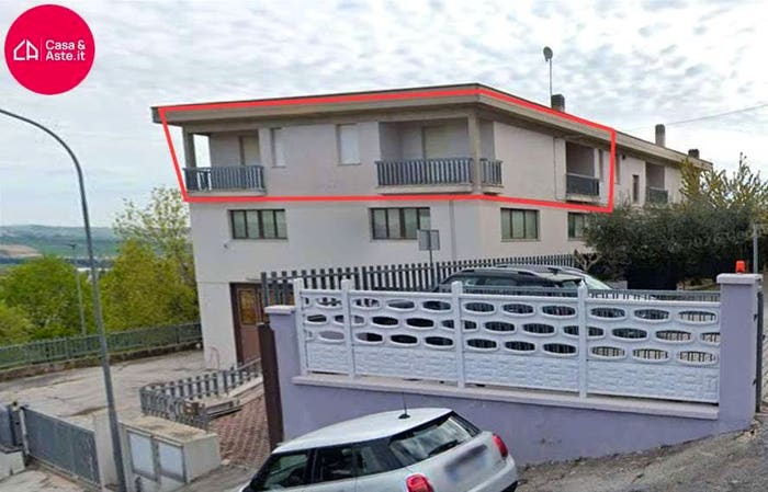 Appartamento con 6 locali in vendita in VIALE L LOTTO, Centro, Corridonia