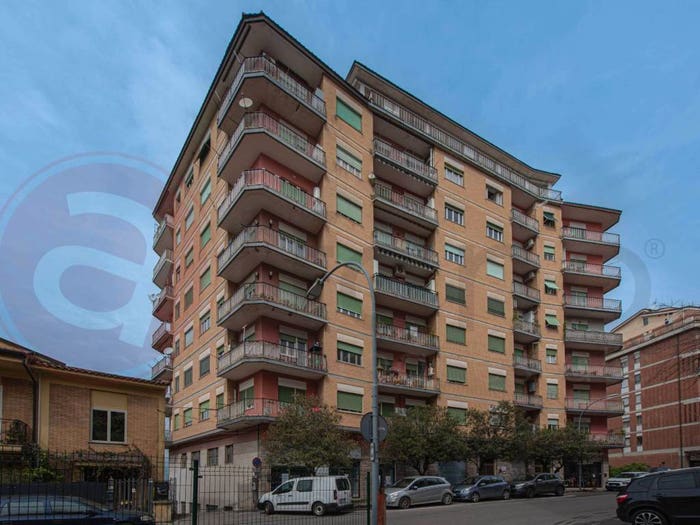 Appartamento con 6 locali in vendita in Viale America Latina, America Latina, Frosinone