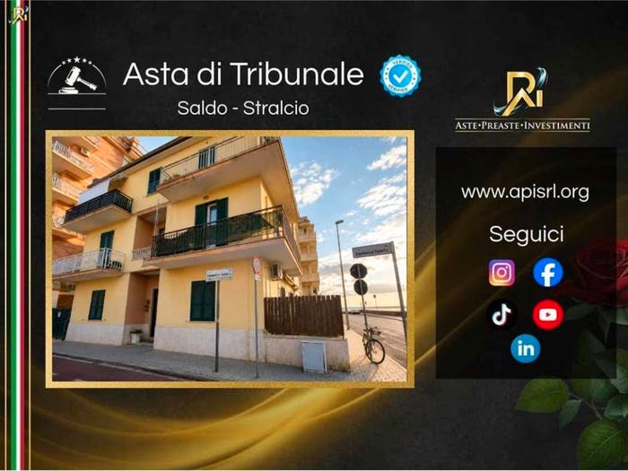 Appartamento trilocale in vendita in via flavia, Centro, Ladispoli